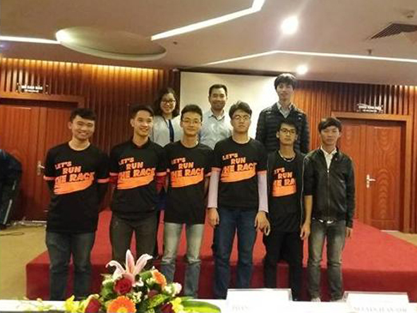 SINH VIÊN KHOA CÔNG NGHỆ THÔNG TIN VÀ KHOA ĐIỆN - ĐIỆN TỬ THAM GIA “CUỘC ĐUA SỐ 2017” DO FPT TỔ CHỨC